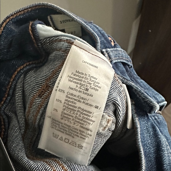 Madewell Women’s Stovepipe Jeans - Picture 5 of 6